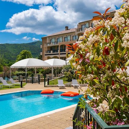Domaine Les Sources De Dieulefit Exterior foto