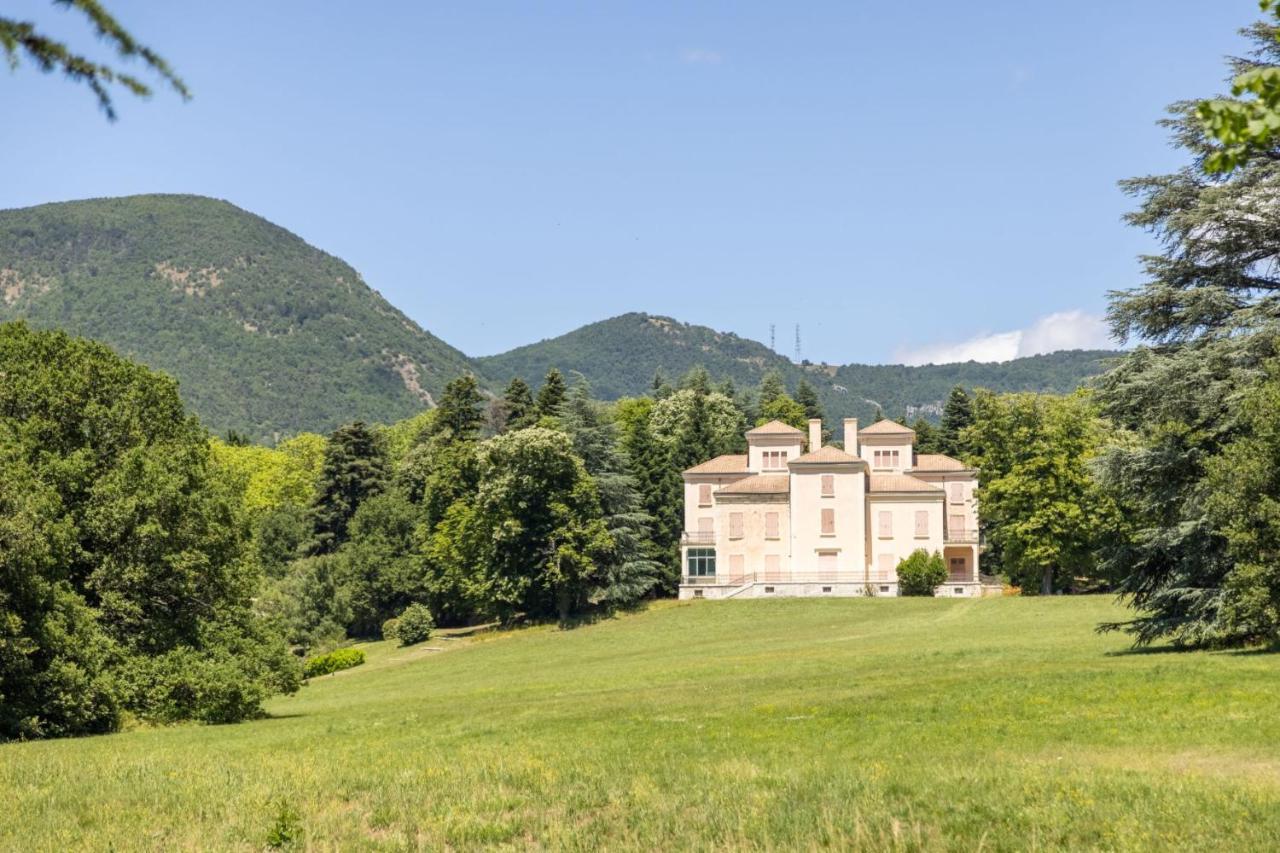 Domaine Les Sources De Dieulefit Exterior foto